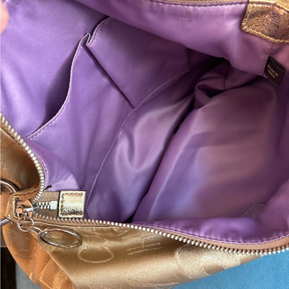 Coach Poppy Storypatch Hobo Swing Bag - Picture 9 of 9